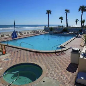  Apartment Fountain